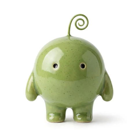 Pea in glazed ceramic